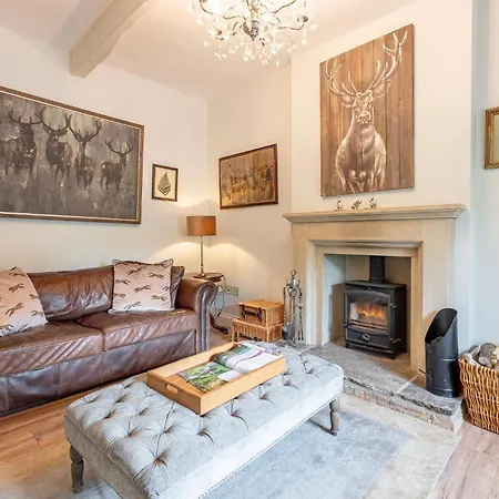 Sun Hill * Leyburn